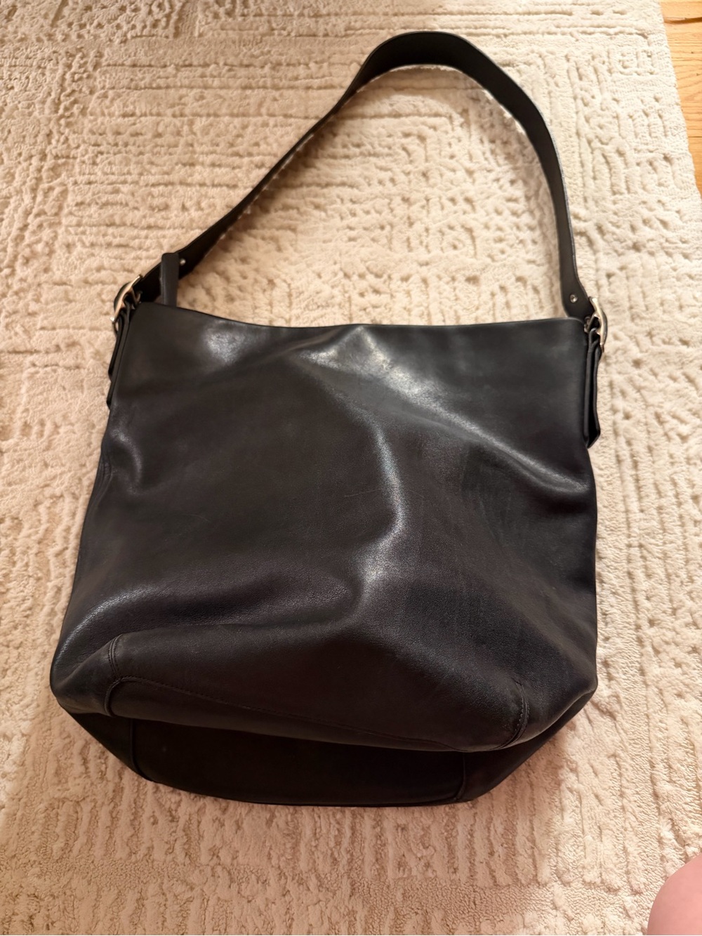 Vintage coach black leather hobo bag - Picture 5 of 11
